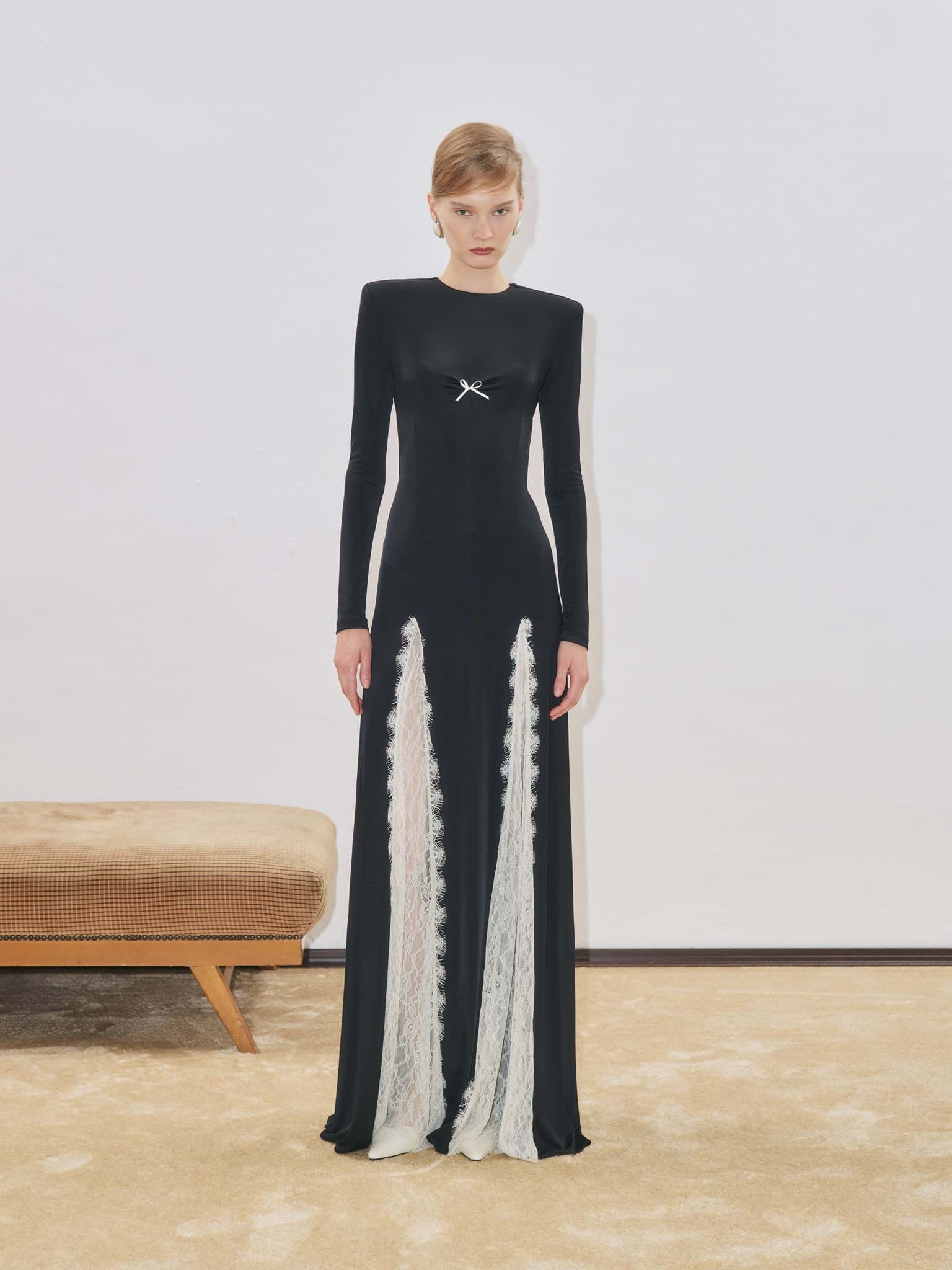 Renata in Beige- LIMITED ONLY resmi